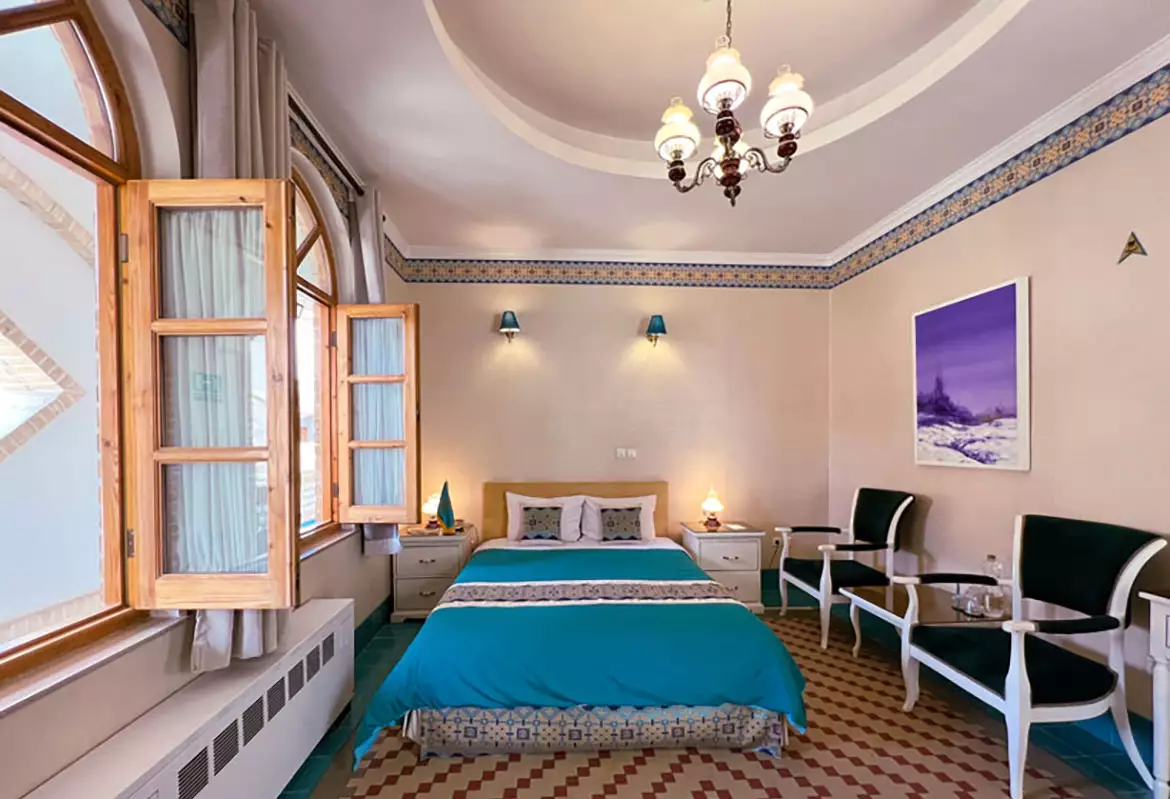 Alibaba https://cdn.alibaba.ir/ostorage/hotel-accommodation-images/686cfb8bac13a7ed0d8556d7_دبل 96 ساله (3).webp